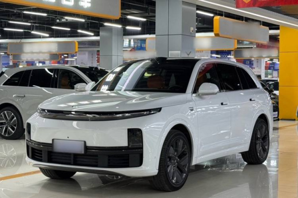 Заказать автомобили Li-Auto из Китая под ключ с Российской таможней недорого