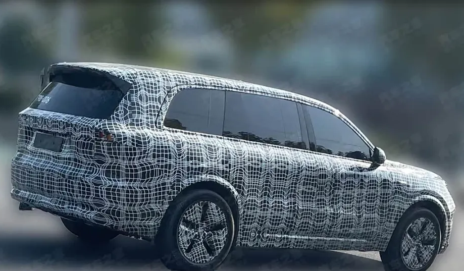 Экстерьер нового Lixiang L9 2026 модельного года - уже можно смело судить что его дизайн изменится не существенно, при этом сохранив стиль нынешнего поколения L9.