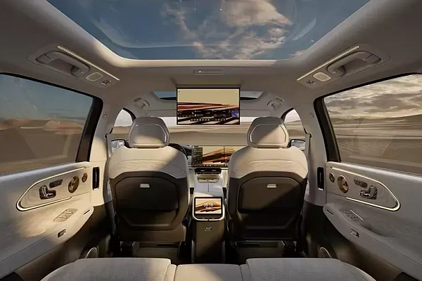 Zeekr официально проведёт техническую премьеру автомобиля Zeekr 8X