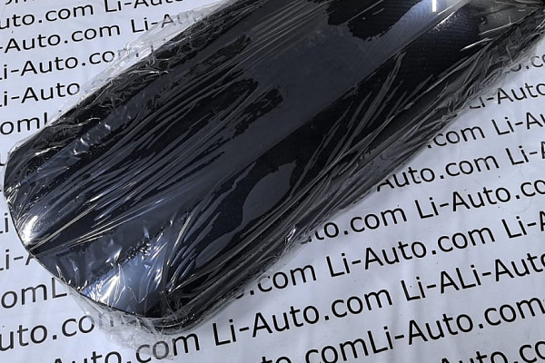 Бокс на крышу Lixiang