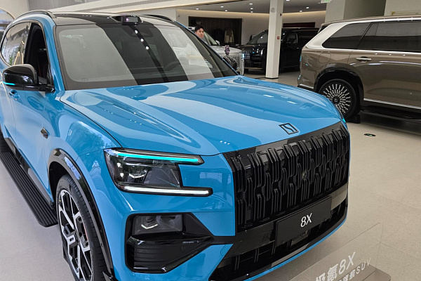 Наличие выпущенных с завода автомобилей Zeekr 8x в Китае - которые готовы к поставки в Россию под заказ, без ожидания 180 дней