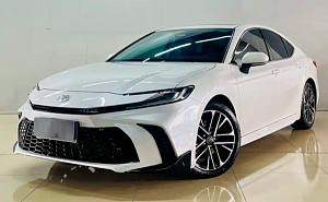 Camry Sport Plus 2026 год выпуска под заказ из Китая. Стоимость автомобиля Camry Sport Plus в Китае 180.700 юаней