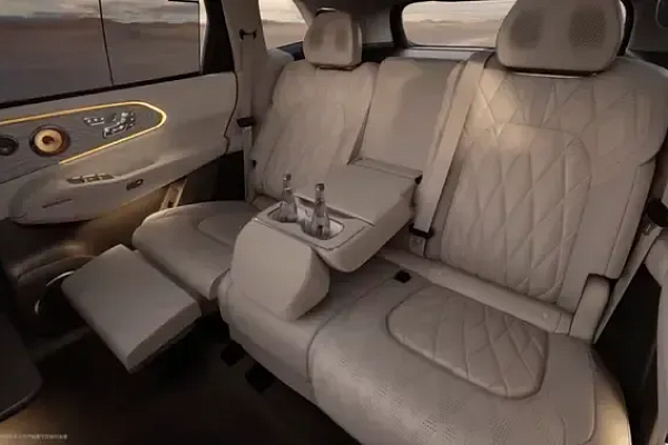 Zeekr официально проведёт техническую премьеру автомобиля Zeekr 8X