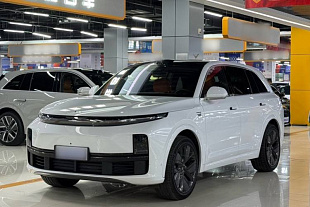 Lixiang Li 7 Ultra (2024) пробег 15000 км с пробегом из Китая
