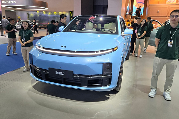 Команда Li-Auto.com начинает продажу «Дилерских» автомобилей Lixiang, которые поставляются в Россию официально!