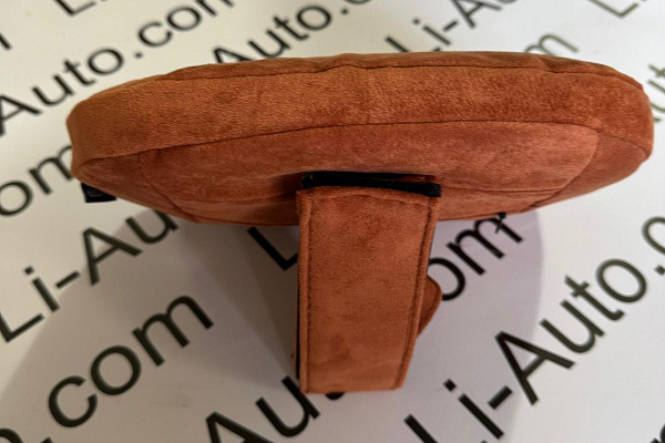 Подушка под шею LI-Auto
