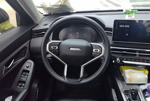 Автомобиль с небольшим пробегом HavaL Lheri 1.5T 2022 год выпуска - 150 л.с. Пробег: 19700 км. Оригинальная краска, автомобиль не принимал участие в ДТП, все ТО пройдены у официального дилера.