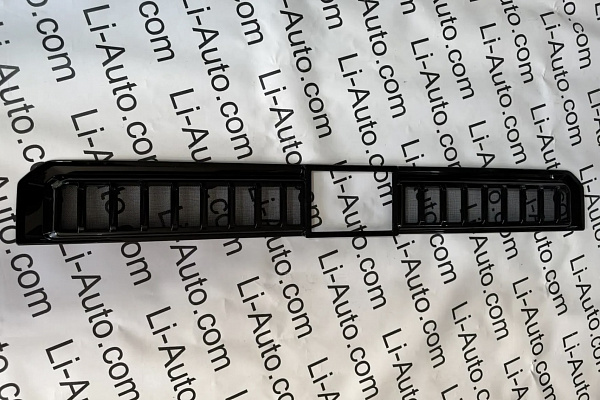 Сетка в бампер ZEEKR 9X